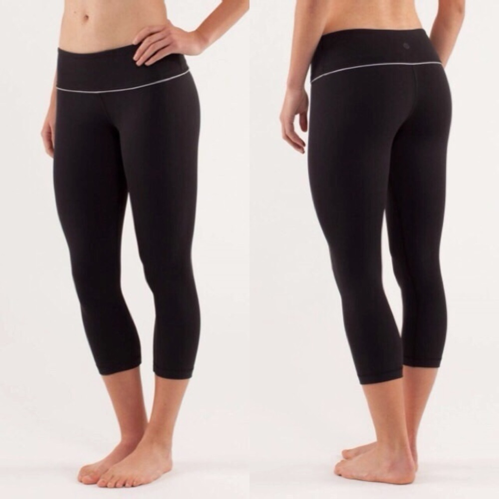 Lululemon Womens Black Wunder Under Crop Silver Slate Leggings Size 4